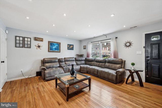 41 ALEXANDER AVE, Merchantville, NJ 08109