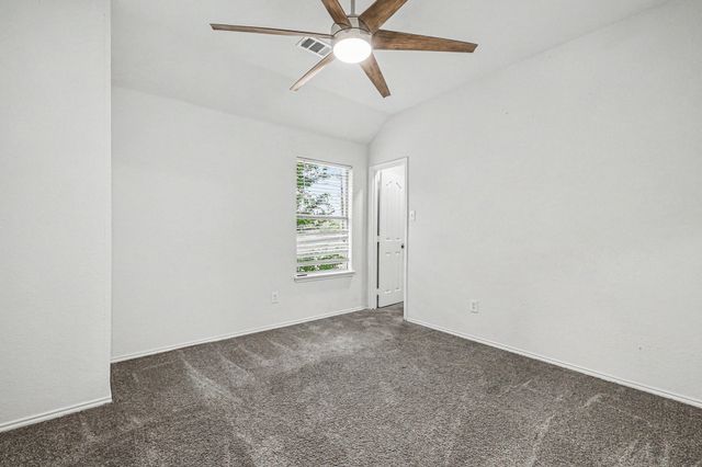 1816 Marlin Drive, Aubrey, TX 76227