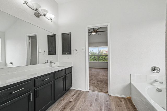1816 Marlin Drive, Aubrey, TX 76227