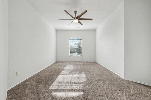 1816 Marlin Drive, Aubrey, TX 76227