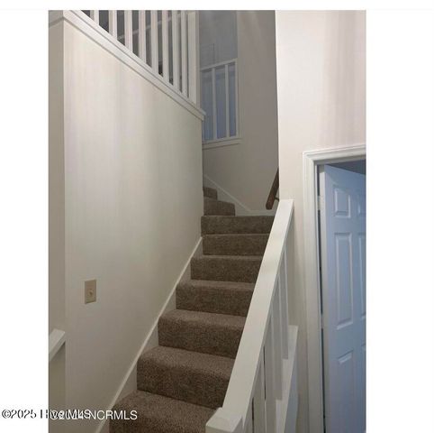 2005 Quail Ridge Road B, Greenville, NC 27858