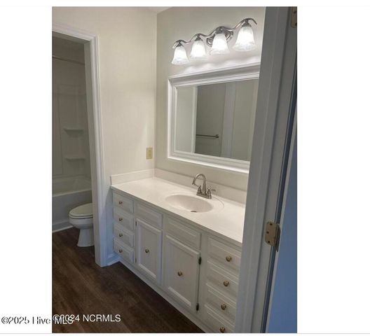 2005 Quail Ridge Road B, Greenville, NC 27858