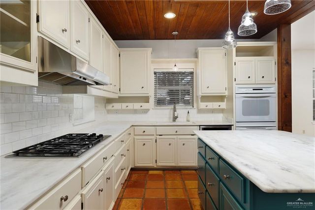 4909 N 9th Street, Mcallen, TX 78504