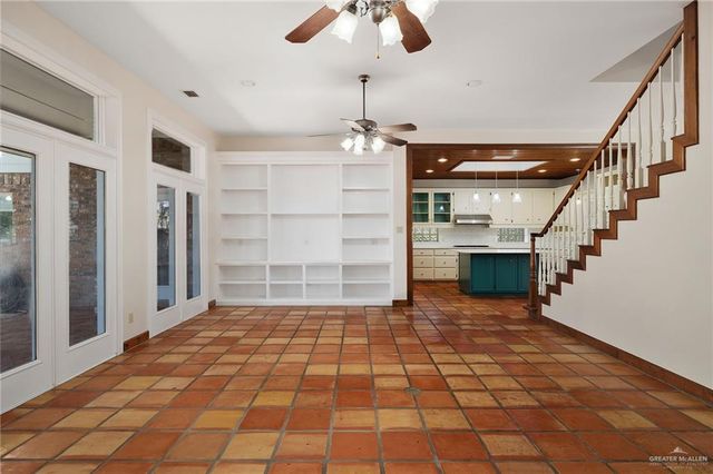 4909 N 9th Street, Mcallen, TX 78504