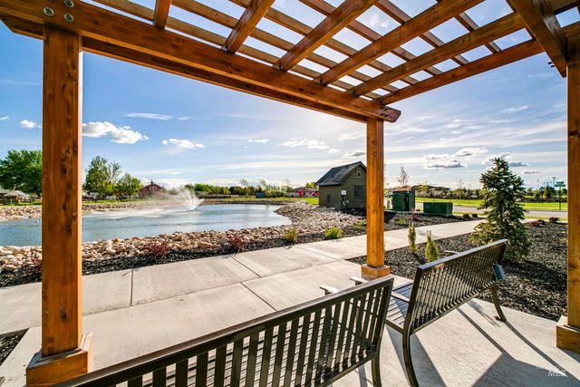 3542 W Golden Barrel St, Eagle, ID 83616