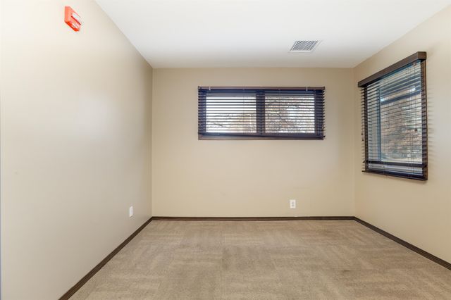 1508 Terrace Dr., Newton, KS 67114