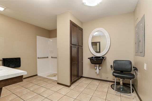 1508 Terrace Dr., Newton, KS 67114