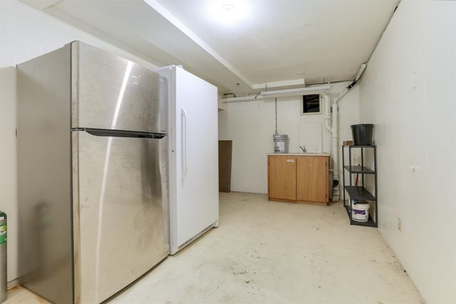 1508 Terrace Dr., Newton, KS 67114