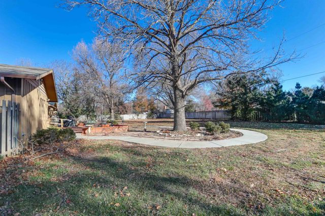 1508 Terrace Dr., Newton, KS 67114