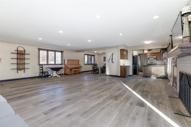 1508 Terrace Dr., Newton, KS 67114