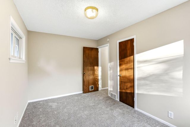 4407 Washington Street NE, Columbia Heights, MN 55421