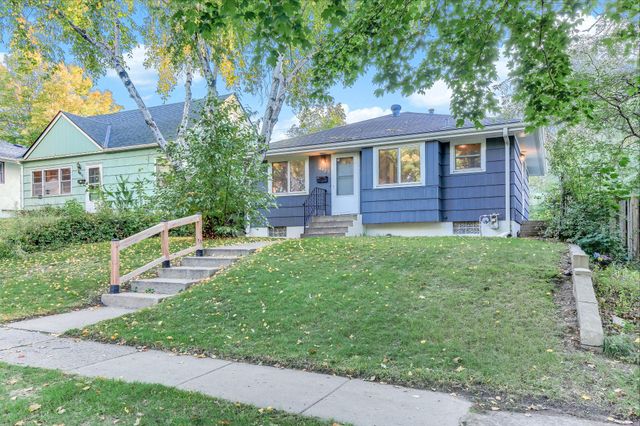 4407 Washington Street NE, Columbia Heights, MN 55421