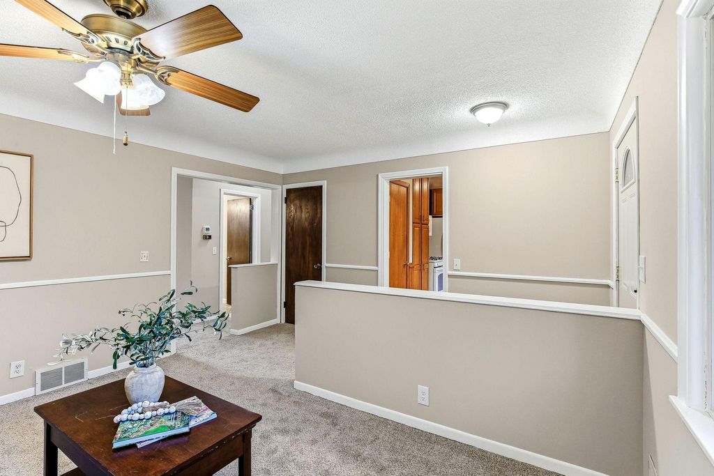 4407 Washington Street NE, Columbia Heights, MN 55421 — photo 5
