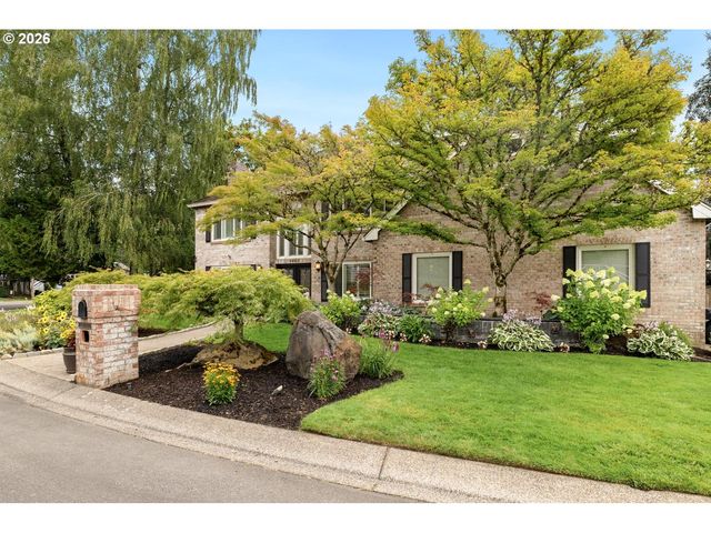 5444 WESTFIELD Ct, Lake Oswego, OR 97035