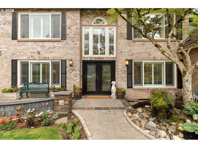 5444 WESTFIELD Ct, Lake Oswego, OR 97035