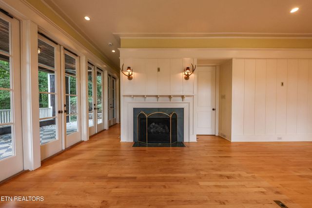 101 Park Meade Drive, Oak Ridge, TN 37830
