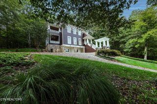 101 Park Meade Drive, Oak Ridge, TN 37830