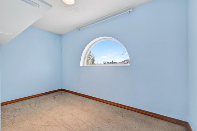 16416 N MORTON Dr, Spokane, WA 99208