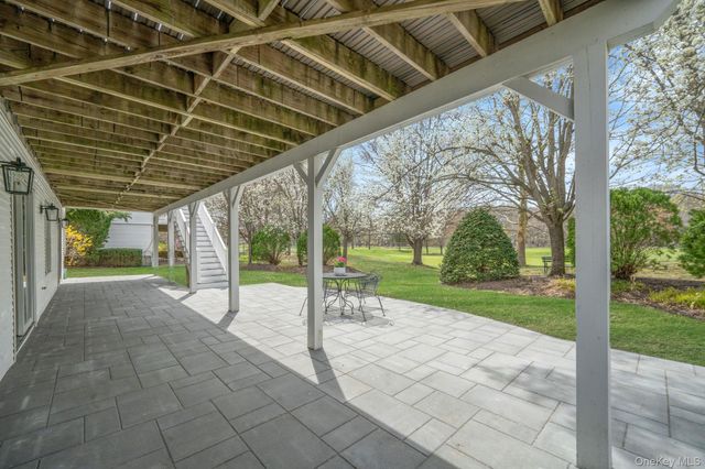 106 Fairway View Drive 106, Commack, NY 11725
