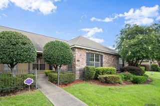 2840 Magazine Dr, Baton Rouge, LA 70816