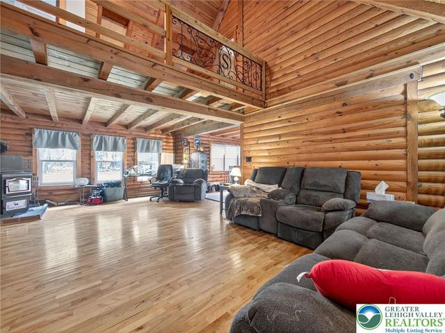 20 Broad Ax Pass, Caernarvon Twp, PA 19543