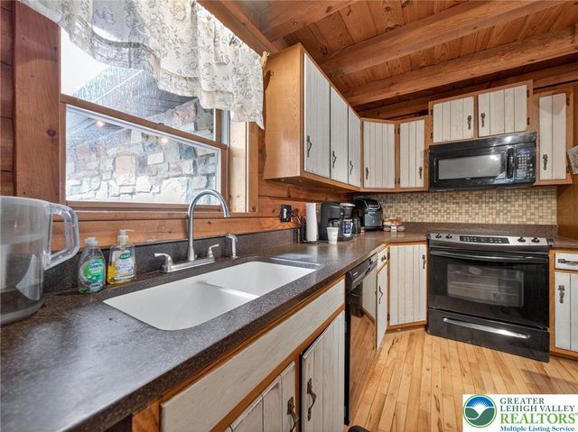 20 Broad Ax Pass, Caernarvon Twp, PA 19543