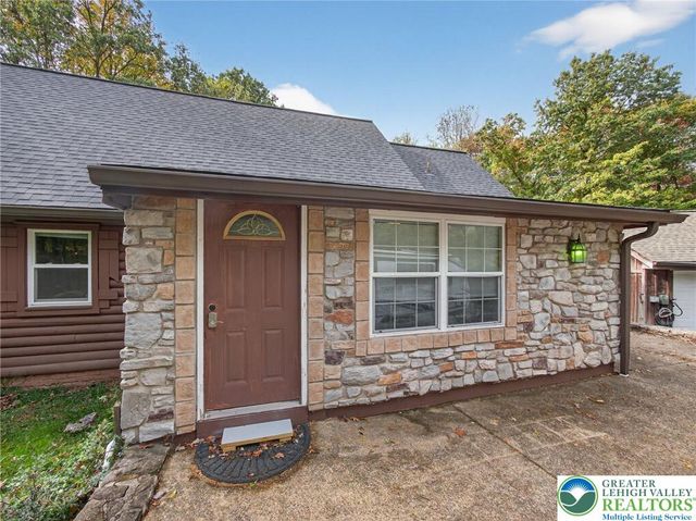 20 Broad Ax Pass, Caernarvon Twp, PA 19543