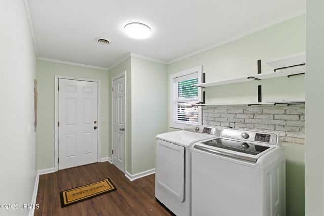 2910 Riverbank Drive, Beaufort, SC 29902