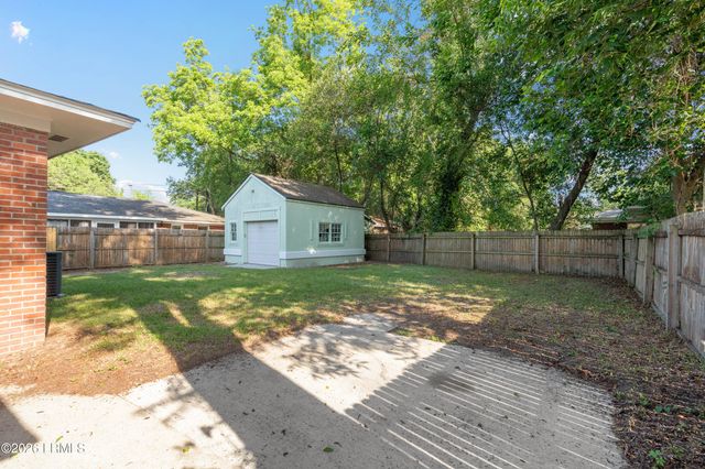 2910 Riverbank Drive, Beaufort, SC 29902