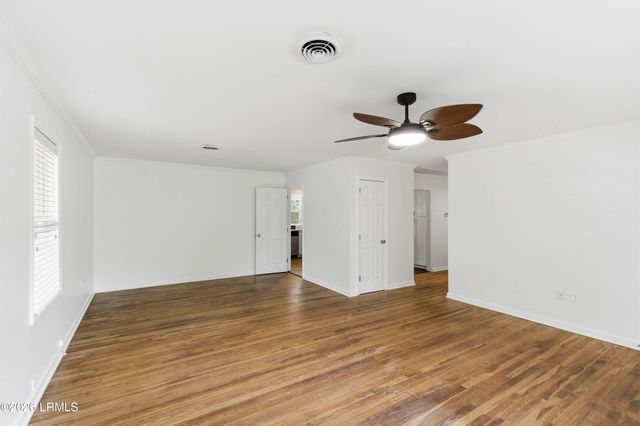 2910 Riverbank Drive, Beaufort, SC 29902