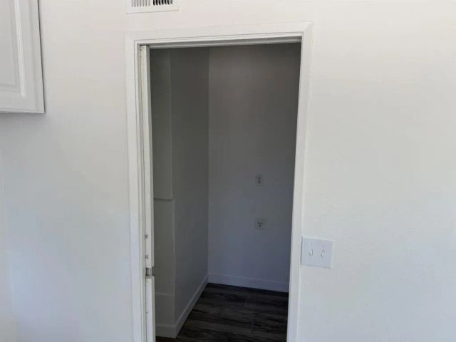 170 61st, San Diego, CA 92114