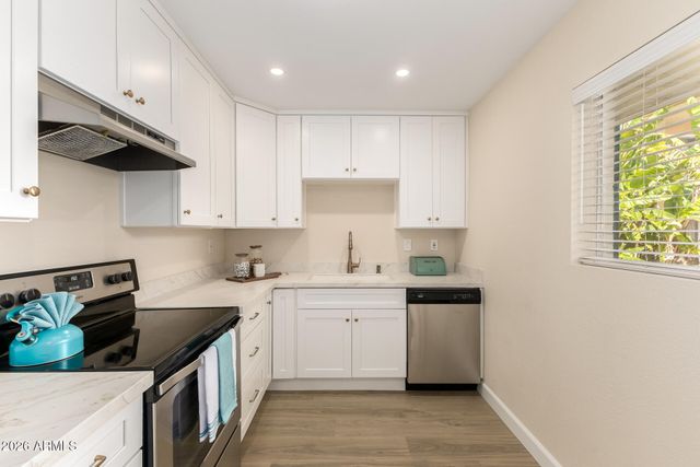 3655 N 5TH Avenue 115, Phoenix, AZ 85013