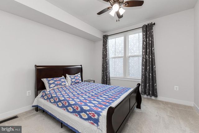 14093 SUNRISE VALLEY DR, Herndon, VA 20171