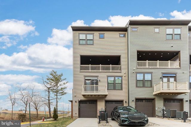 14093 SUNRISE VALLEY DR, Herndon, VA 20171