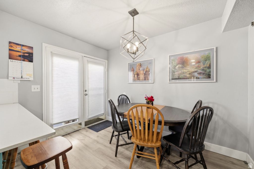 Image 12 of property listing at 5660 S 1425 E #E3, South Ogden, UT 84403