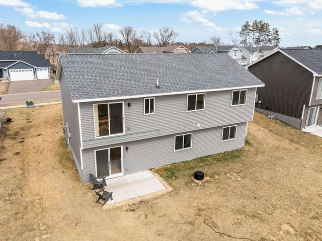 423 Eagle Street NW, Isanti, MN 55040