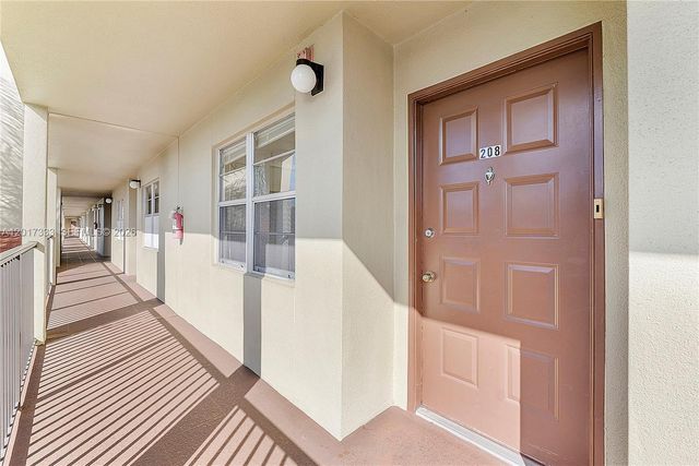 12901 SW 15th Ct 208V, Pembroke Pines, FL 33027