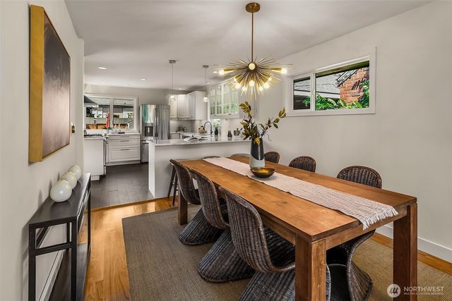 4861 24th Avenue S, Seattle, WA 98108