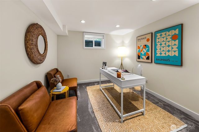 4861 24th Avenue S, Seattle, WA 98108