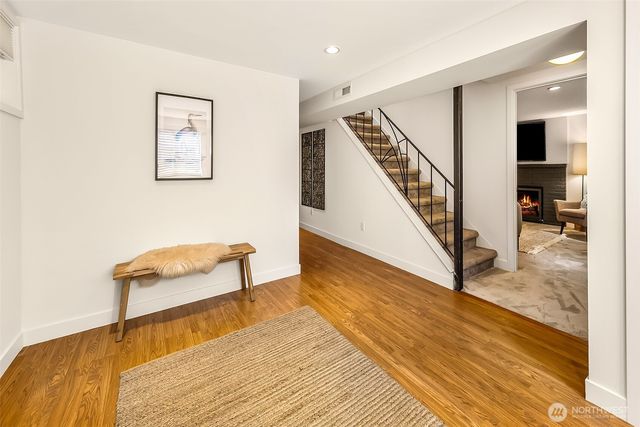 4861 24th Avenue S, Seattle, WA 98108