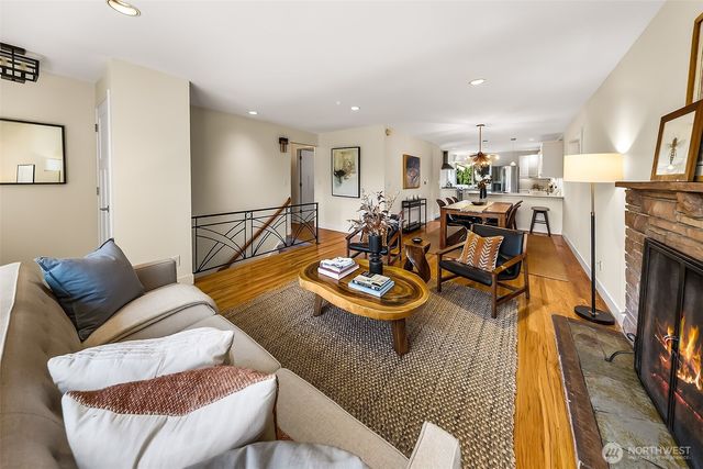 4861 24th Avenue S, Seattle, WA 98108