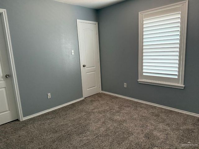 106 S 48th Lane, Mcallen, TX 78501