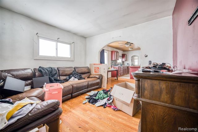 724 Robinwood Street, Pontiac, MI 48340