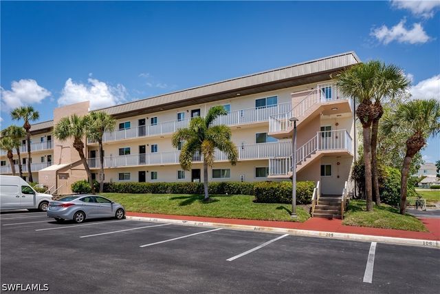 1008 Manatee RD G106, Naples, FL 34114