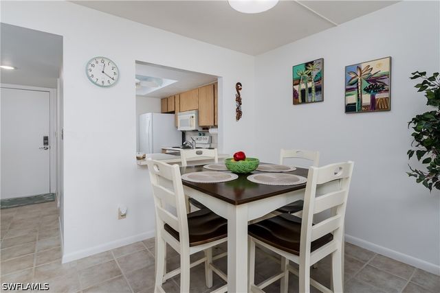 1008 Manatee RD G106, Naples, FL 34114