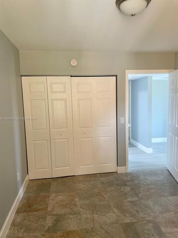 165 NW 96th Ter 3-308, Pembroke Pines, FL 33024