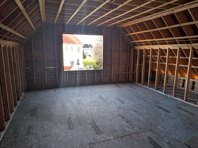 5 Windsor Dr, Attleboro, MA 02703