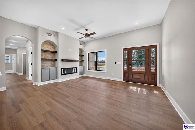 2492 Roundtop Road, Elizabethtown, KY 42701