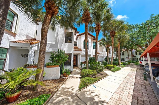 2339 Treasure Isle Drive 42, Palm Beach Gardens, FL 33410