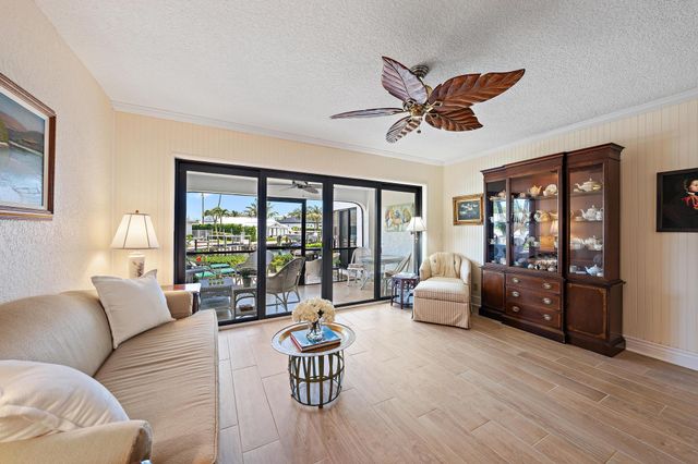 2339 Treasure Isle Drive 42, Palm Beach Gardens, FL 33410
